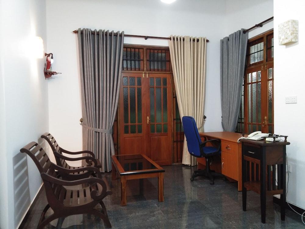 West Dene Bed and Breakfast Negombo Eksteriør billede