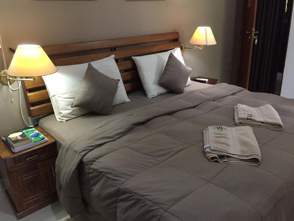 West Dene Bed and Breakfast Negombo Eksteriør billede
