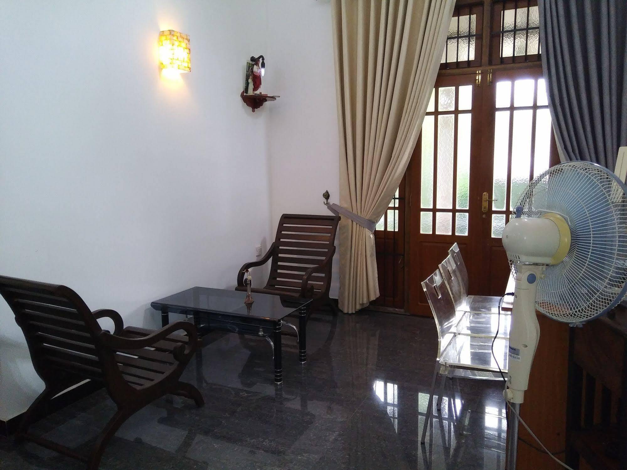 West Dene Bed and Breakfast Negombo Eksteriør billede